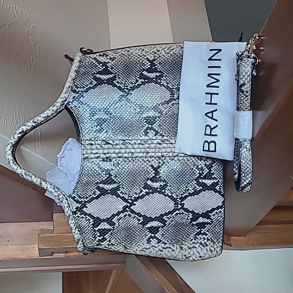 NWT Brahmin Elaine Felix Caviar elegant Italian python leather bag black, cream